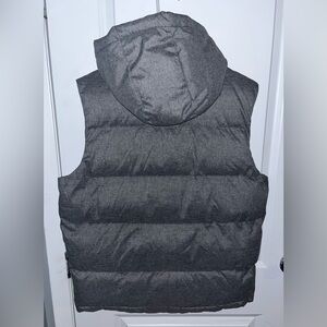 Men’s Large Grey Puffer Vest With Removable Hood Full Zip & Front Snap Buttons